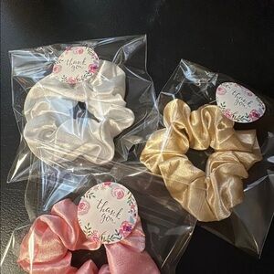 Source Unknown Satin Scrunchie Trio - White, Gold, Pink